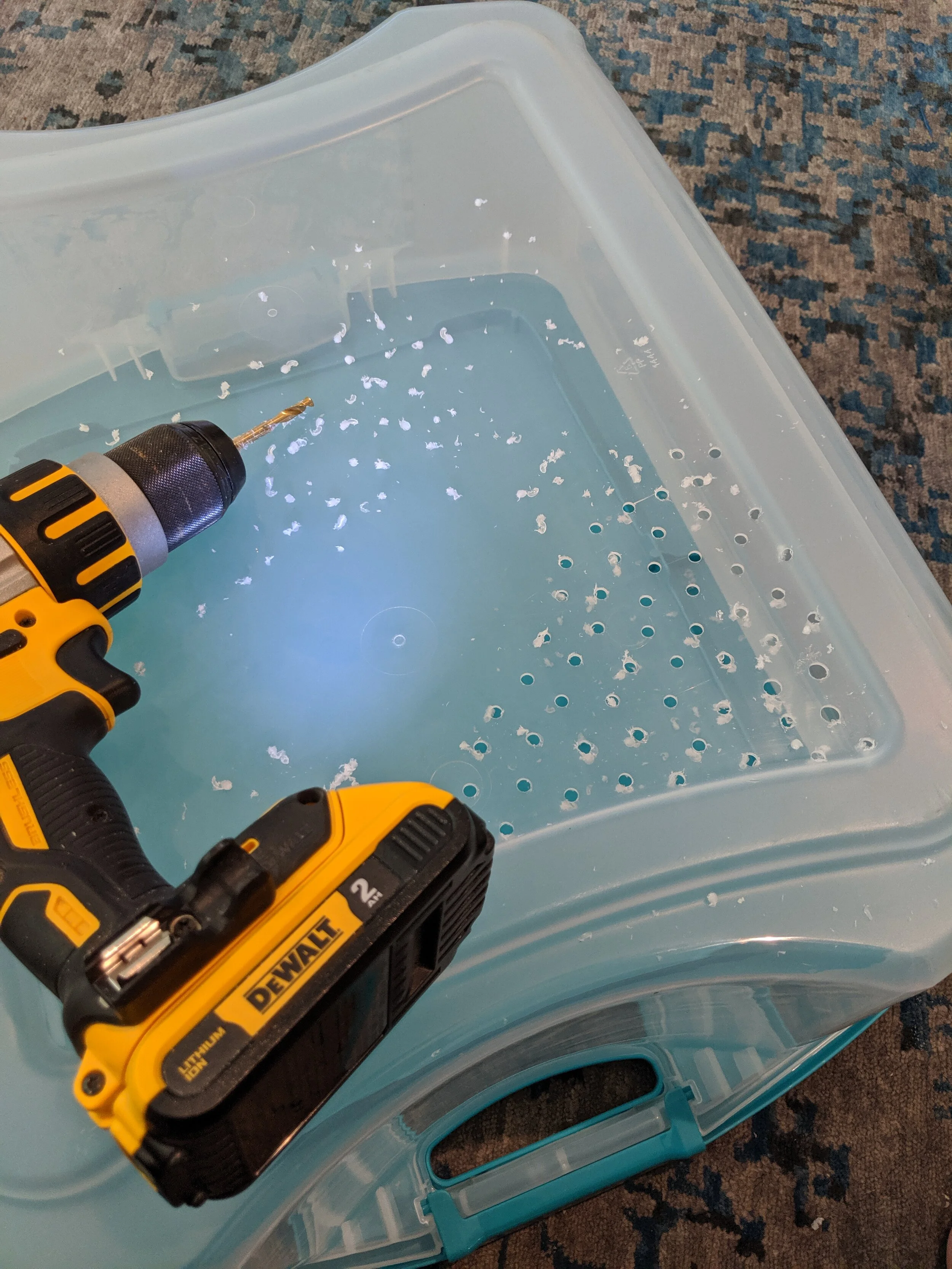 Diy sifting litter top box for pine pellets